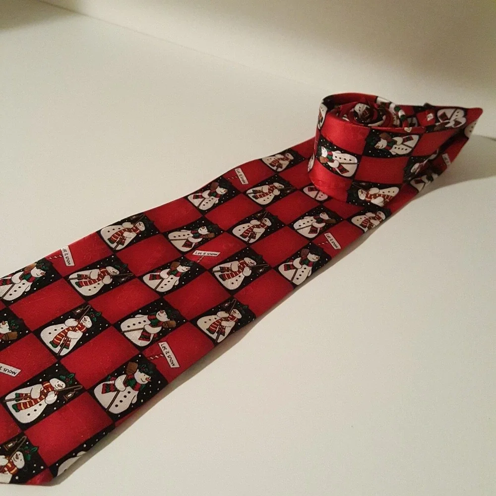 Hallmark Yule Tie Greetings Red Snowman Men's Tie Festive‎ Holiday